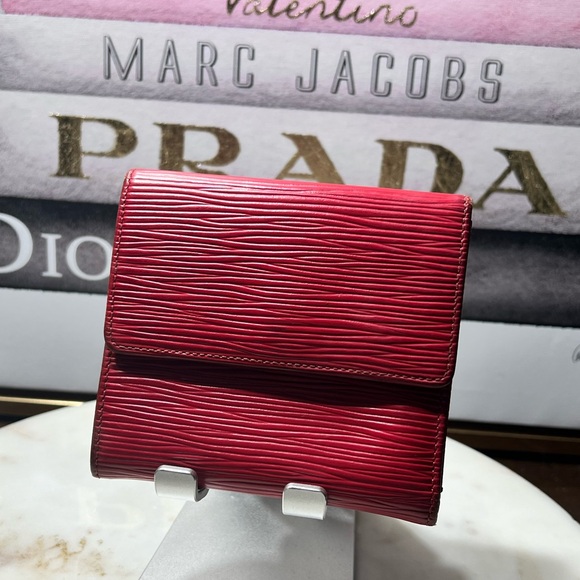 Louis Vuitton Red Epi Compact Wallet EUC - Picture 4 of 12